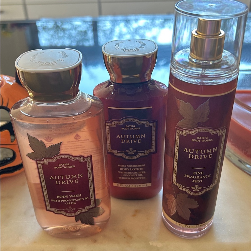Bath & Body Works Autumn Drive Collection - Pink and Red